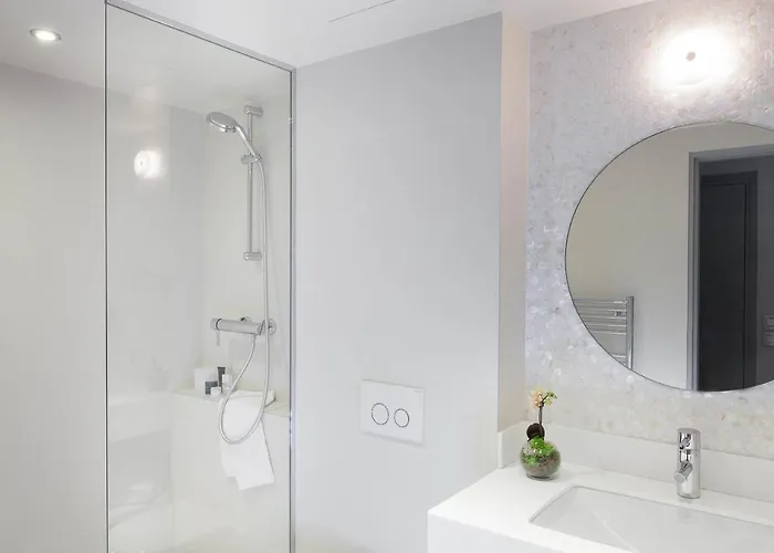Hotel Parc Saint-séverin - Esprit De France 4*